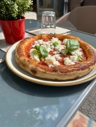 Pizza Lèa
